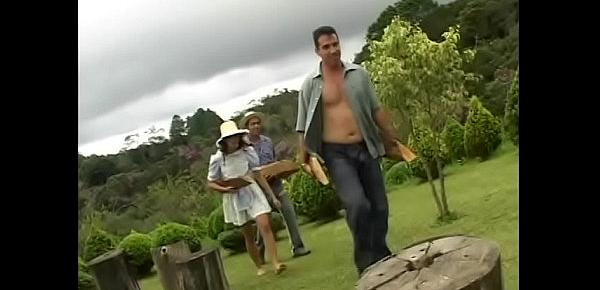  Gardener and his assistant give pretty young blonde daughter of local latifundist Bianca Lins lessons of land escape